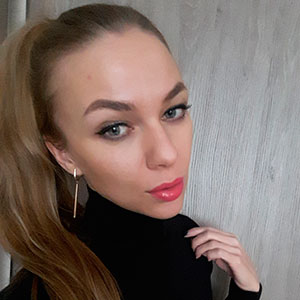 Юля, Славянка